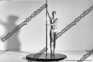 poledance reference 02 03